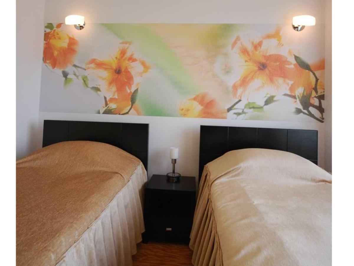 Hotel Grandis Apulum Mioveni Extérieur photo