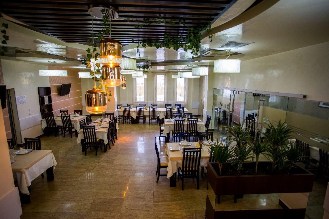 Hotel Grandis Apulum Mioveni Extérieur photo